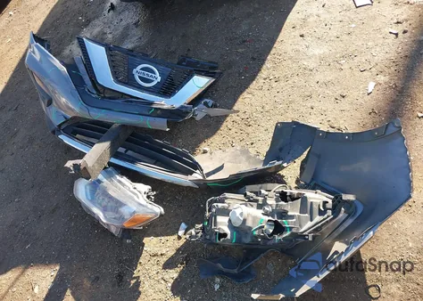 2017 Nissan Rogue Sv z USA, uszkodzony, nr VIN KNMAT2MV5HP590907